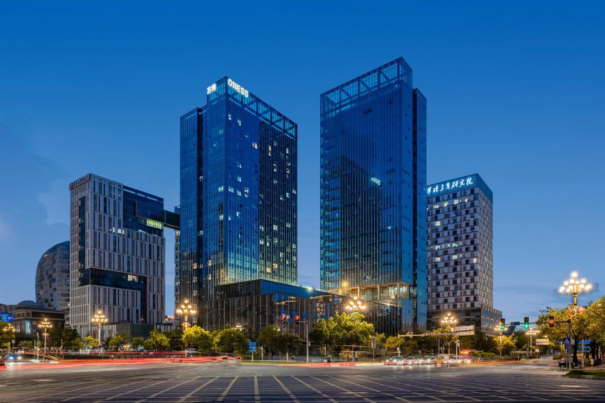 Oness Executive Hotel Guangzhou Huangpu Luogang - Free Shuttle Bus For Canton Fair Kanton Zewnętrze zdjęcie